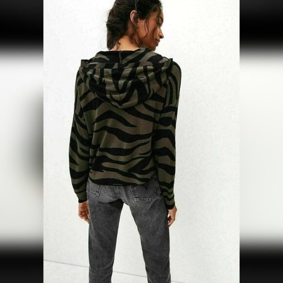 Anthropologie Green and Black Striped Hoodie - Picture 2 of 10